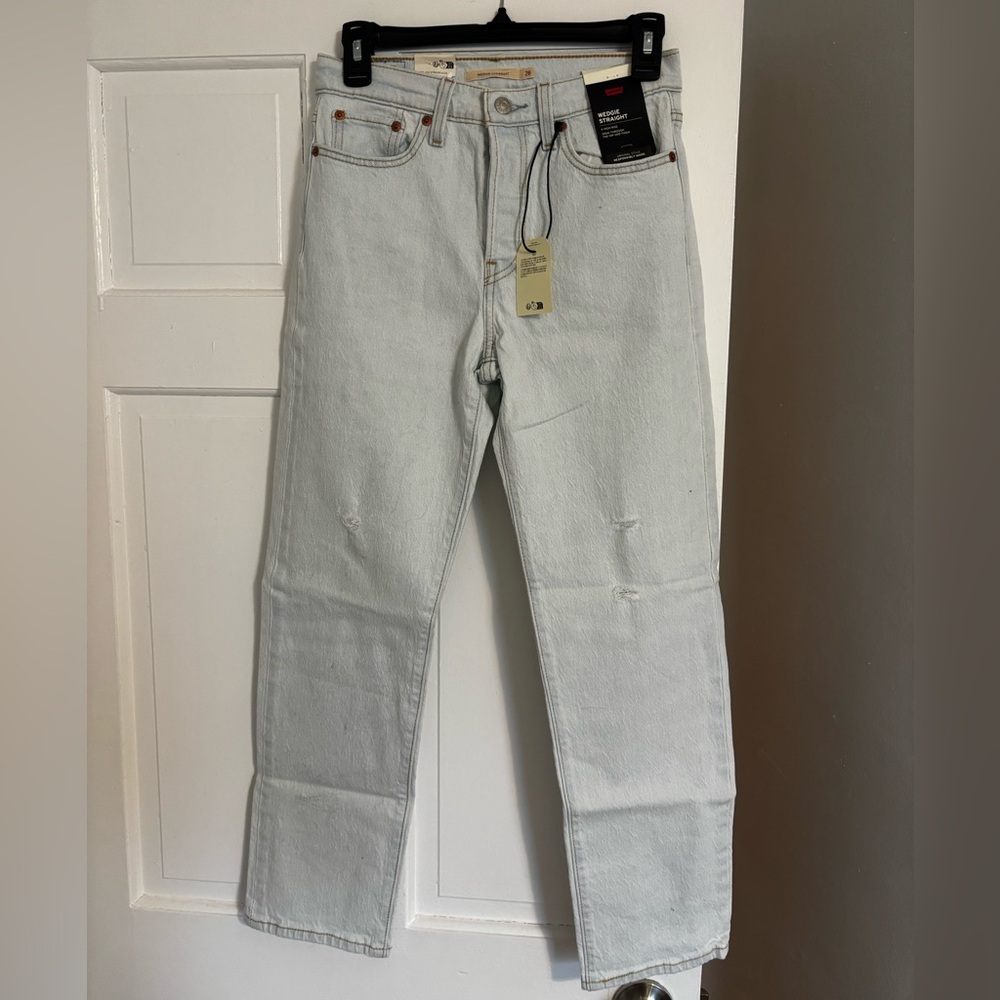 Levi's Women's Wedgie Straight High Rise Jeans